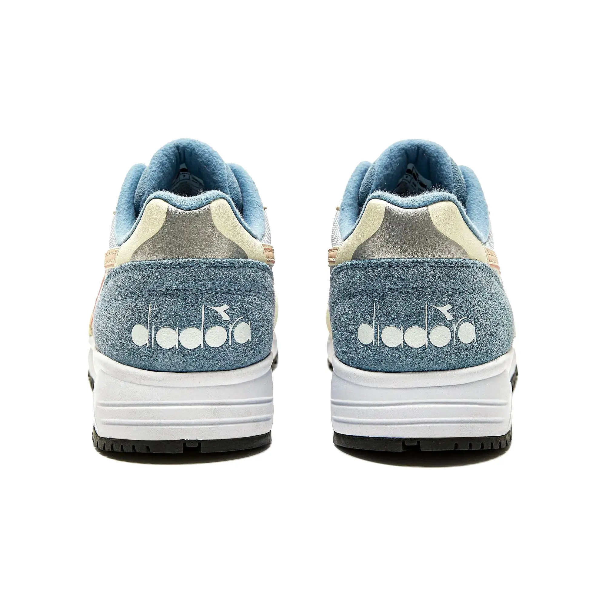 Diadora N902 Trainers - Arctic Ice / Whisper White