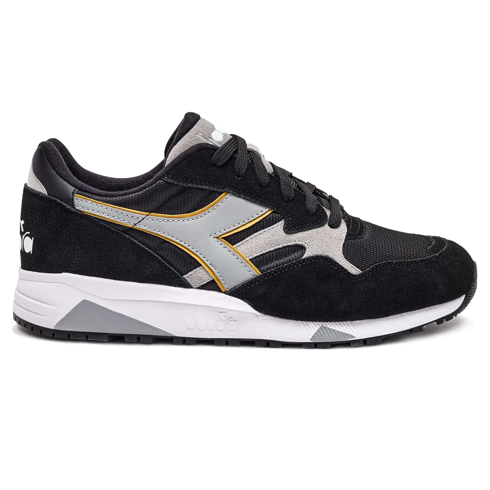 Diadora N902 Trainers - Black/Black