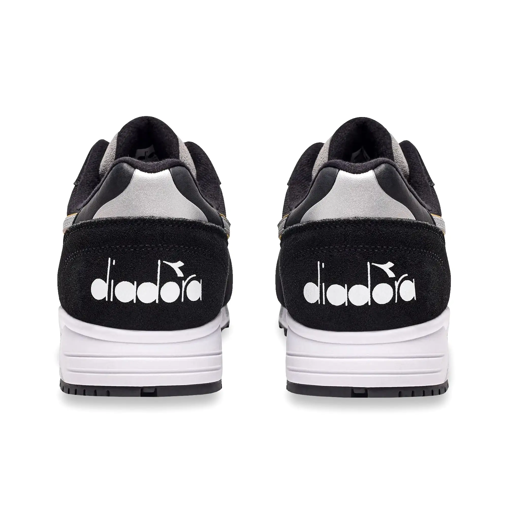 Diadora N902 Trainers - Black/Black