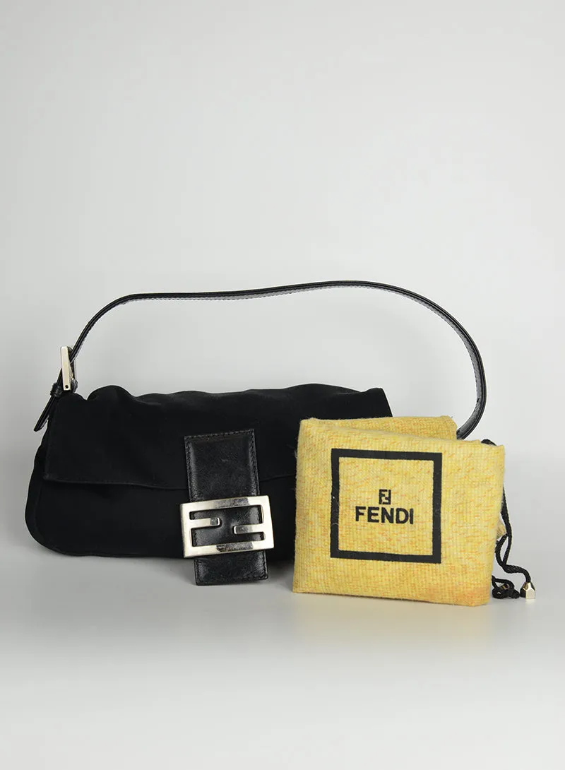 Fendi Baguette in tessuto nera