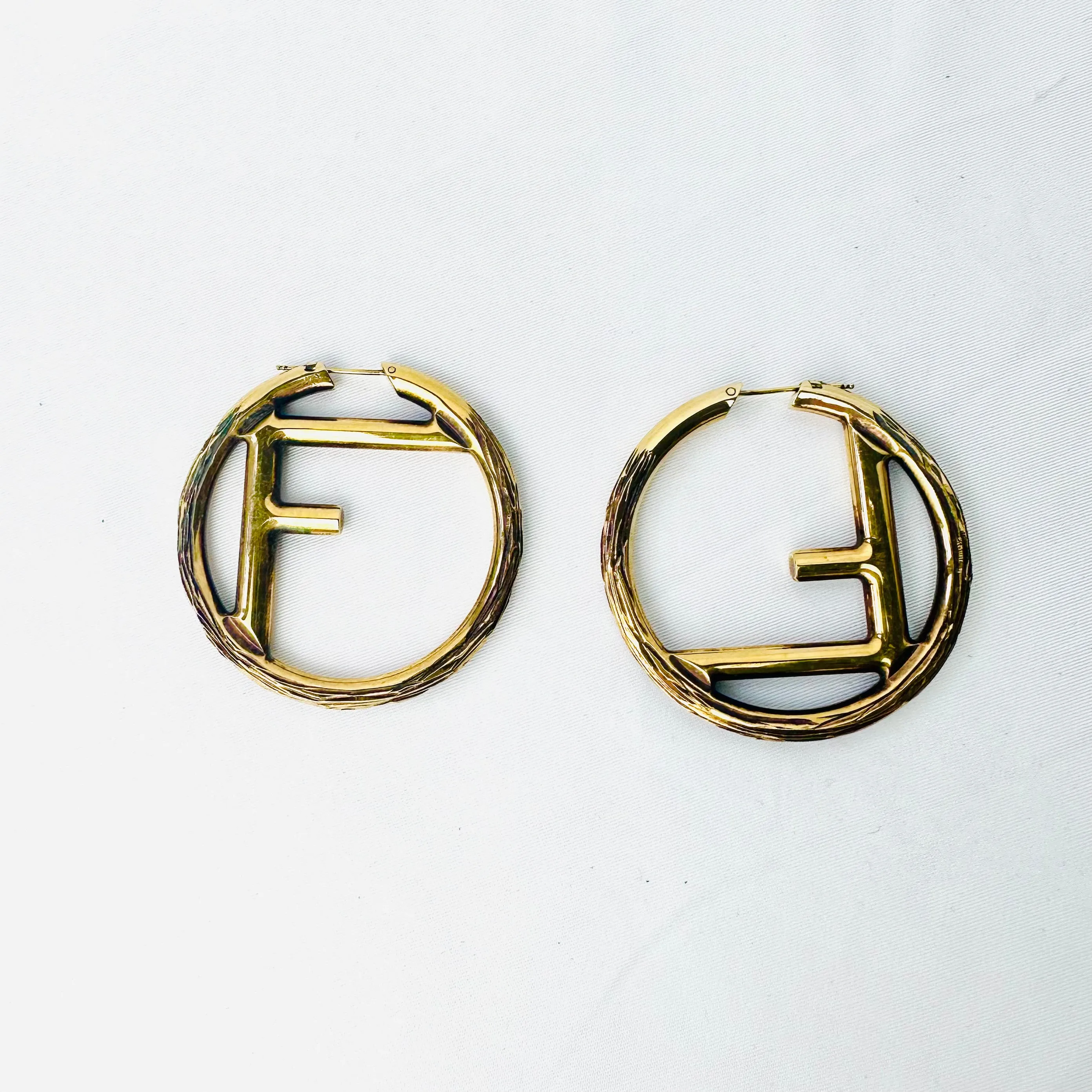 FENDI - EARRINGS LOGO F METAL GOLD