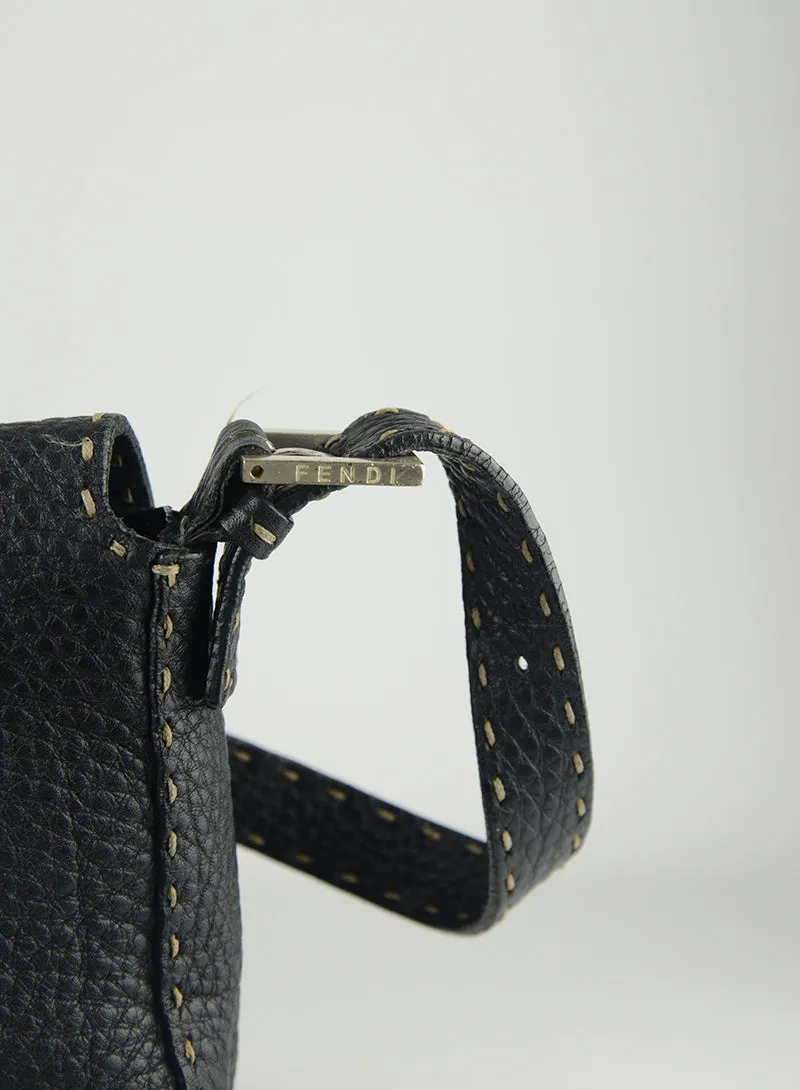 Fendi Selleria Baguette in pelle nera