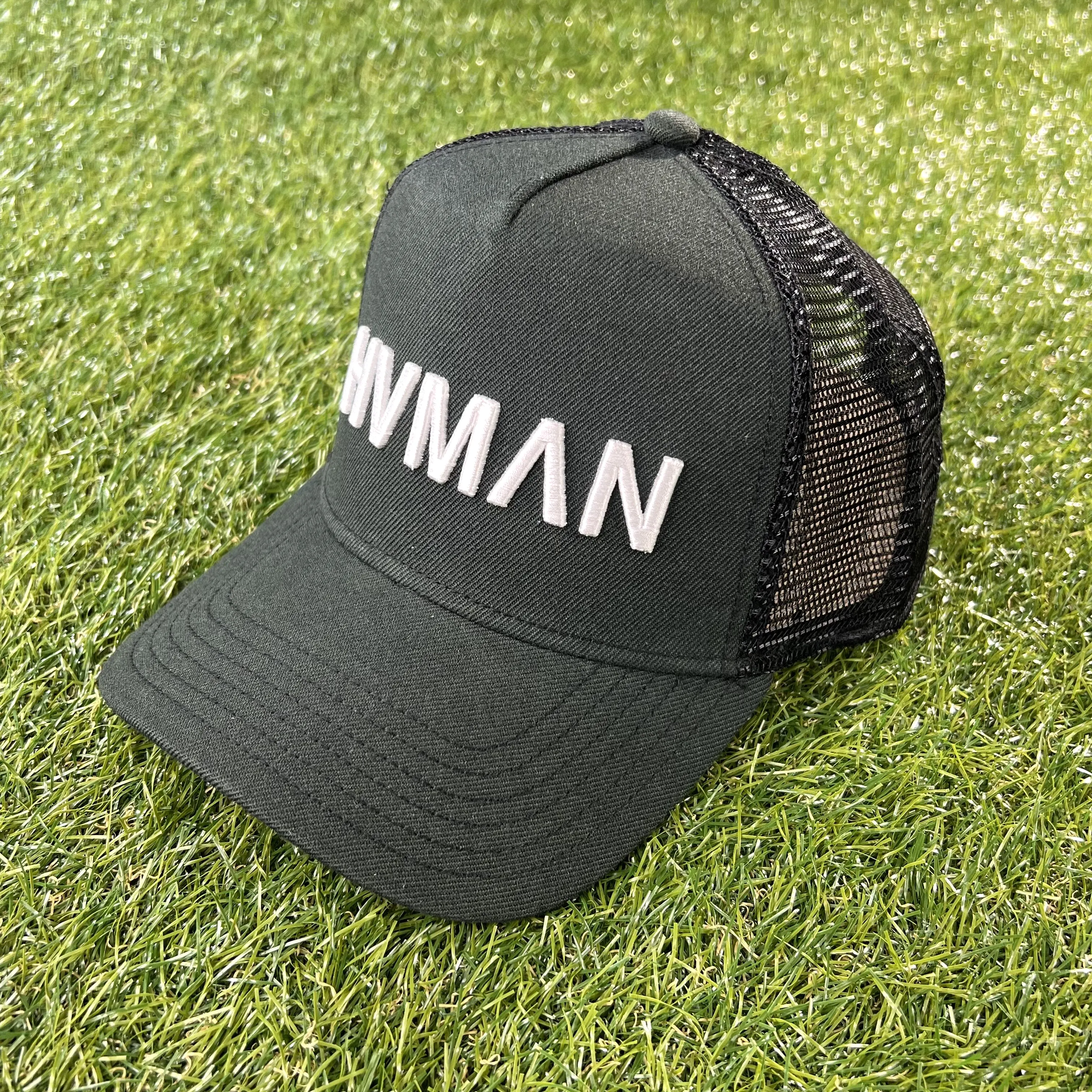 HVMAN Mesh Trucker Cap (Blk/Wte)