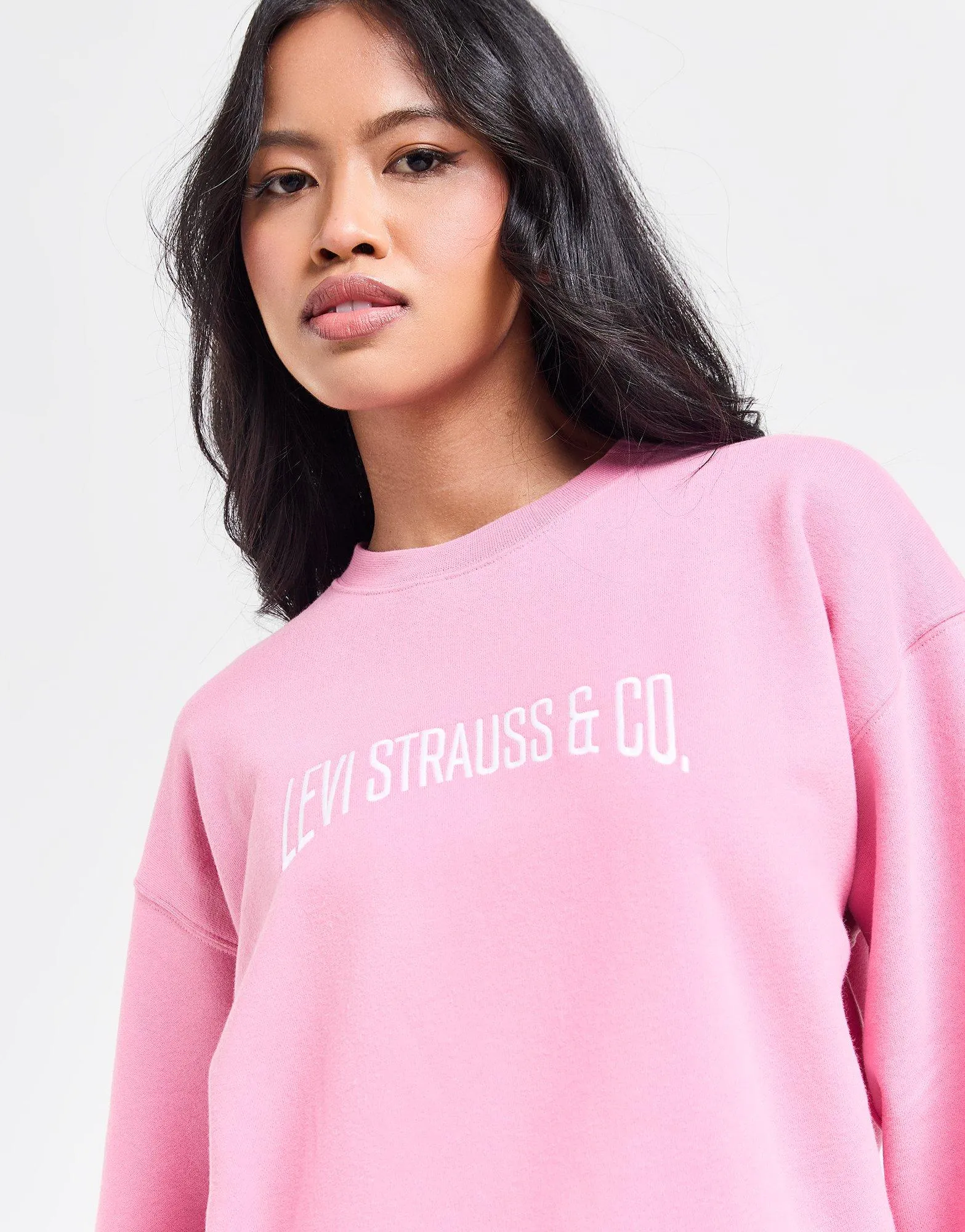 Pink LEVI'S Logo Varsity Crew Sweatshirt - JD Sports 