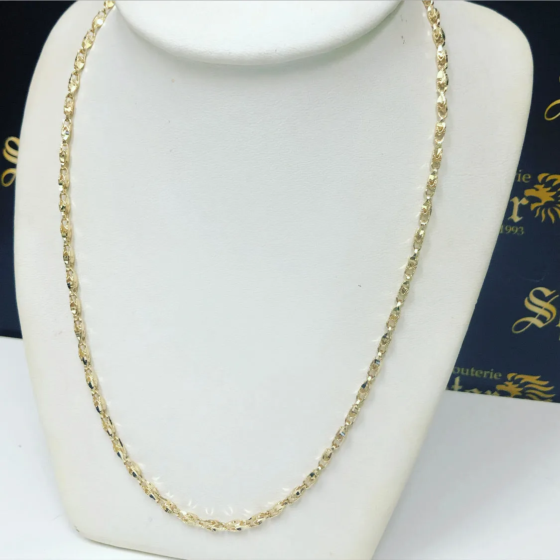 Tulip chain small WC101